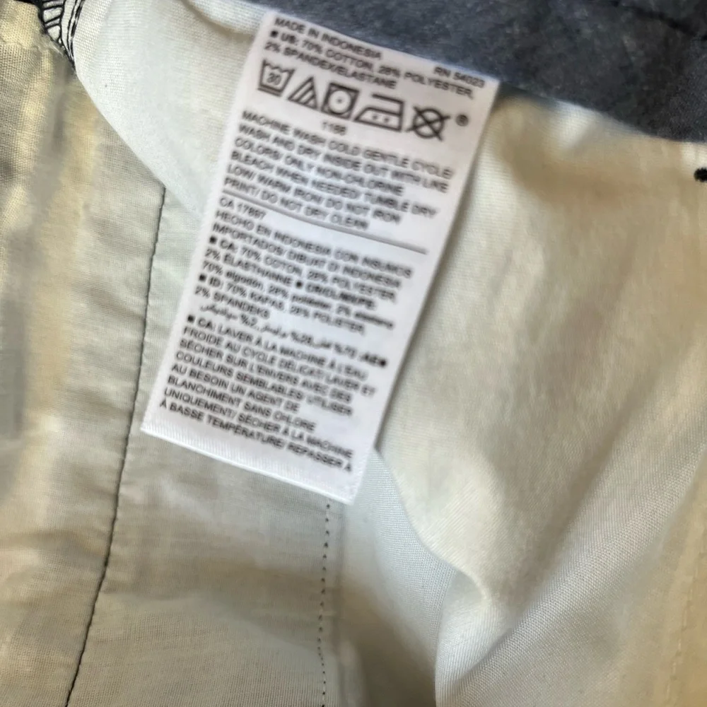 Old Navy Blackwatch Plaid Ultimate Straight Built-In Flex Chino Pants 28x30